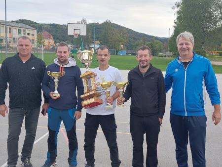 VLMN Kapetani prvih treh ekip z vodstvom ŠZK